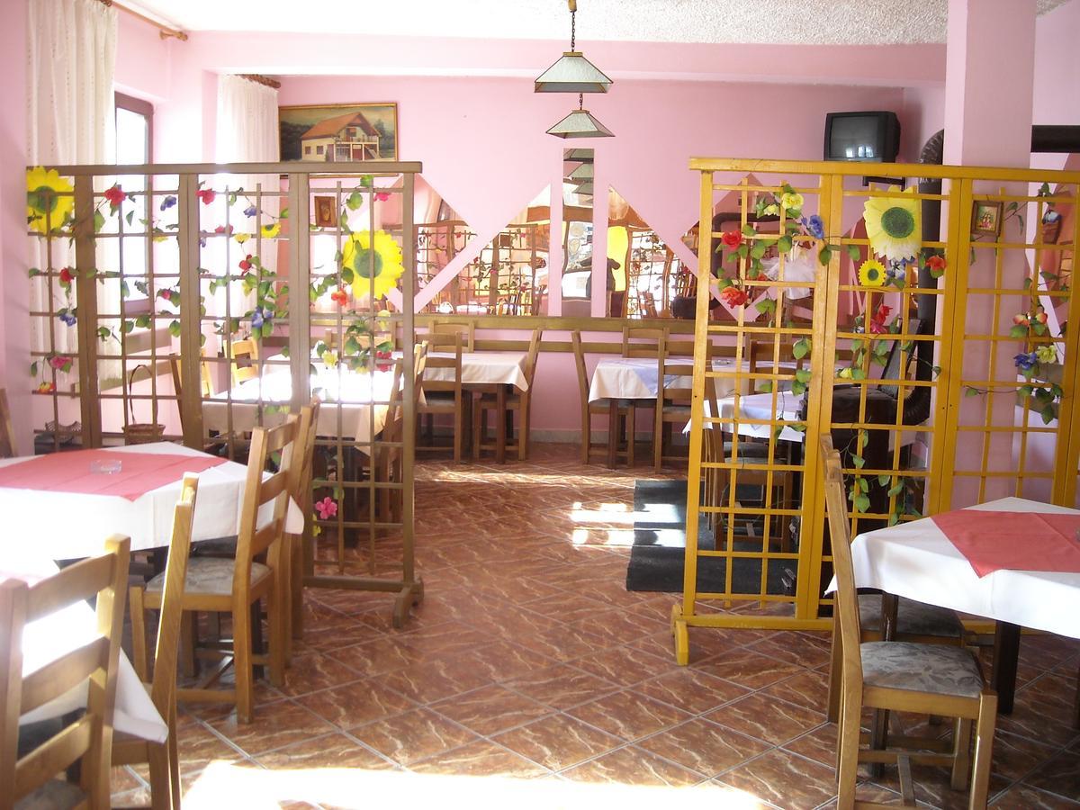 Motel Sretno Good Luck Trnovo Εξωτερικό φωτογραφία